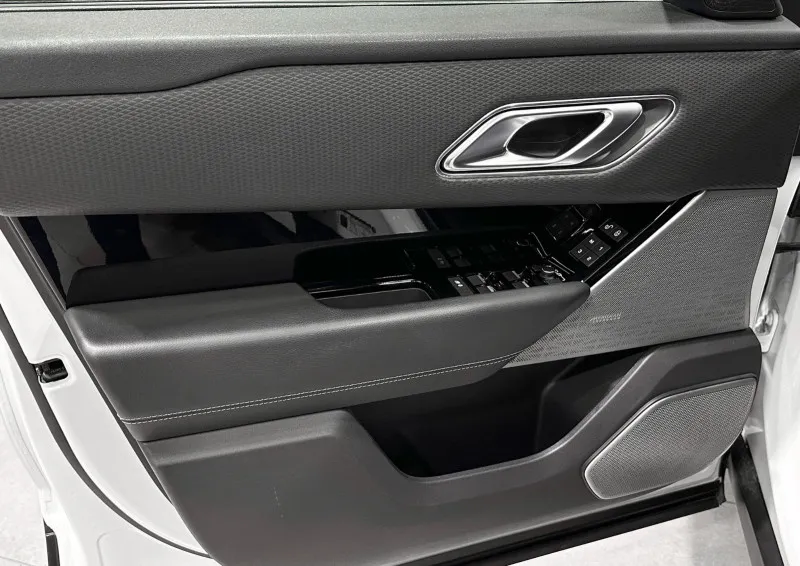 2020 Land Rover Range Rover Velar in Dubai