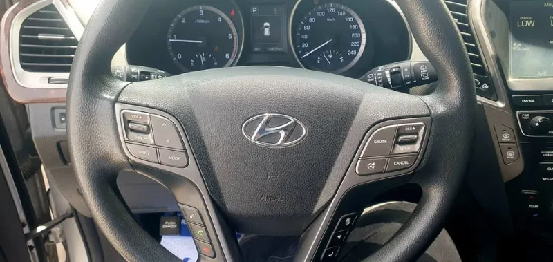 2018 Hyundai Santa Fe in Dubai