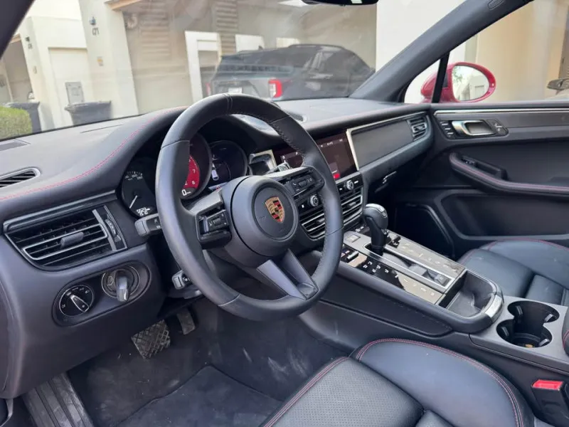 2024 Porsche Macan in Dubai