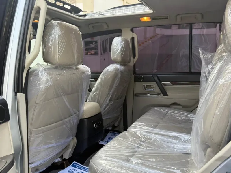 2013 Mitsubishi Pajero in Dubai