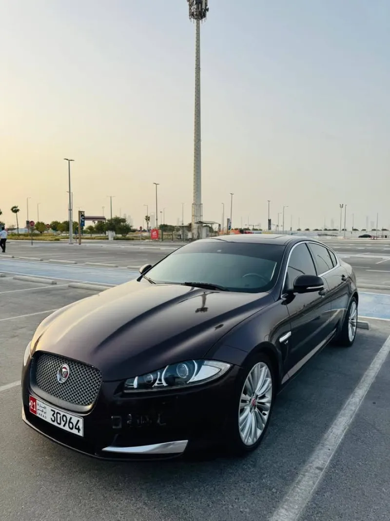 2014 جاكوار اكس اف in Dubai