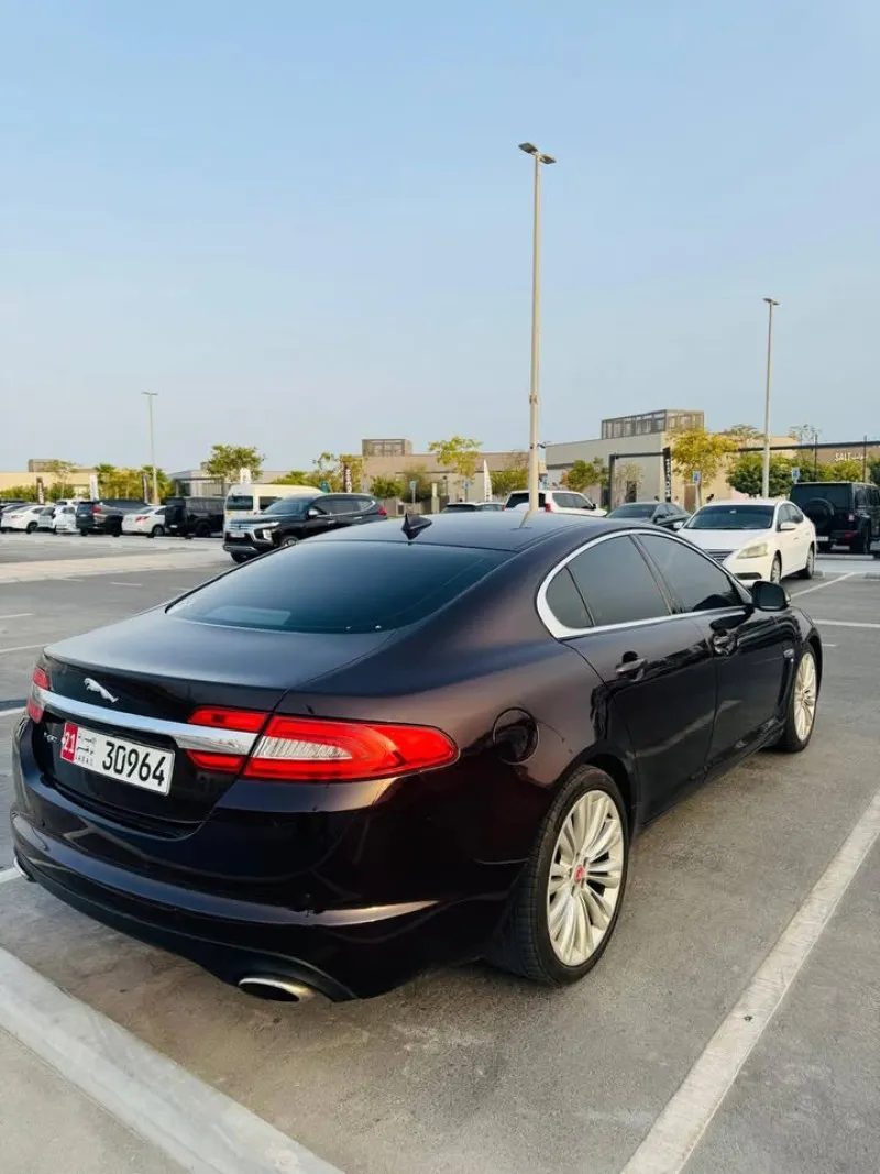 2014 جاكوار اكس اف in Dubai