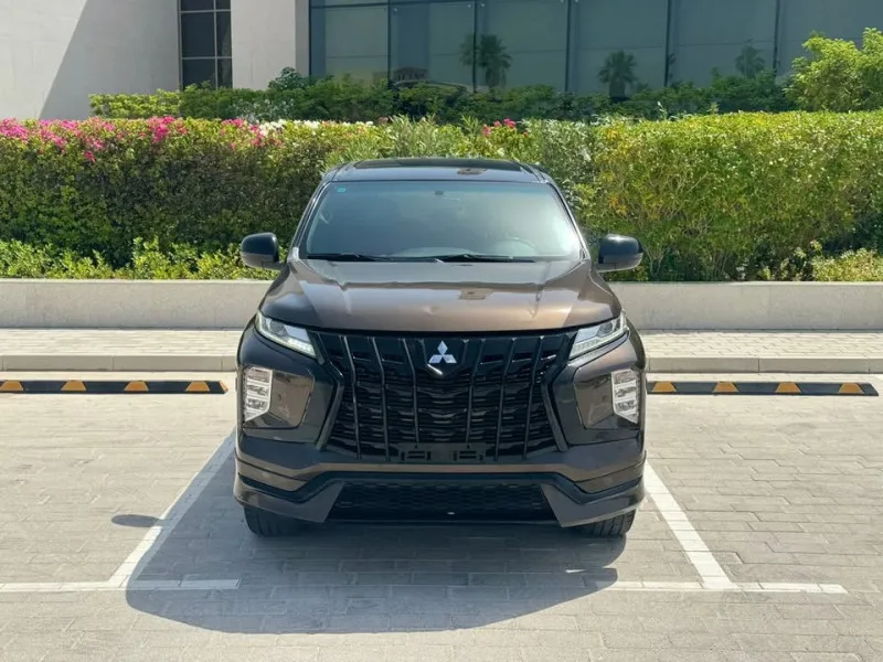2020 Mitsubishi Montero in Dubai