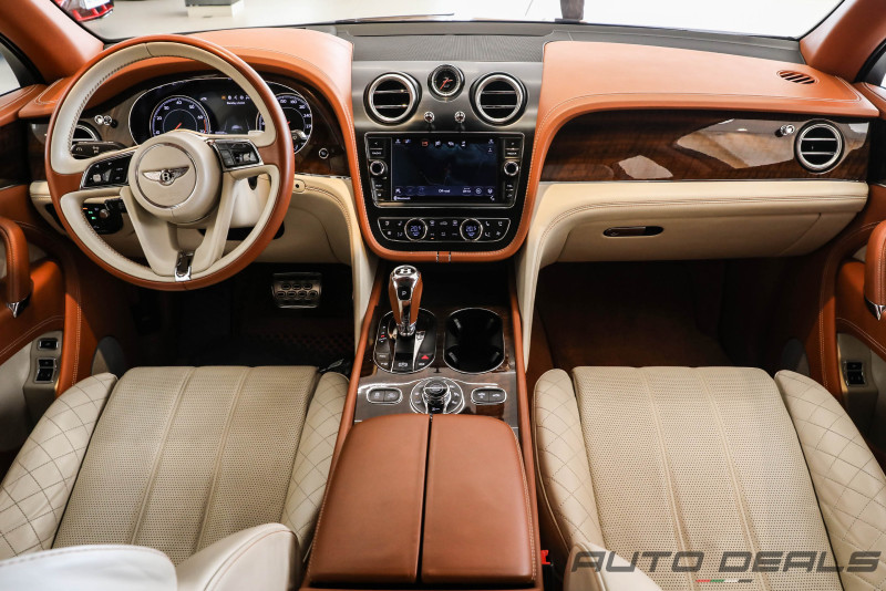 2017 Bentley Bentayga in dubai