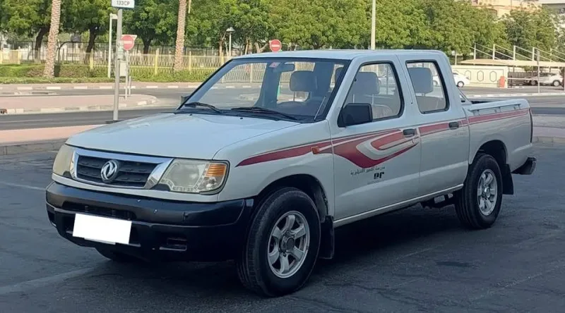 2015 Nissan Pickup in Dubai