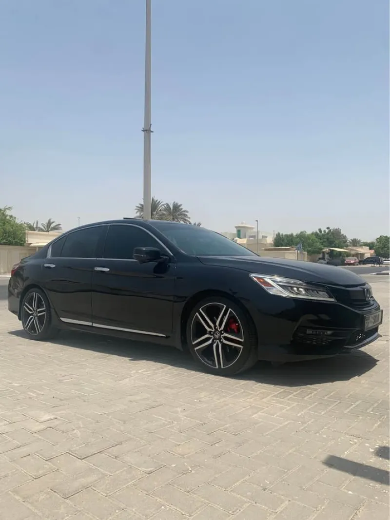 2016 Honda Accord in Dubai