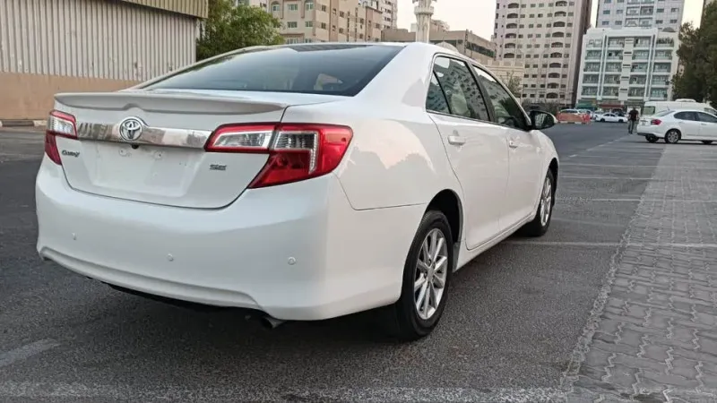 2014 Toyota Camry in Dubai