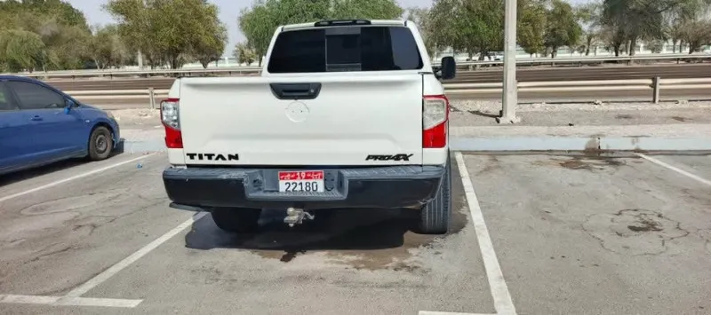 2018 نيسان تيتان in Dubai