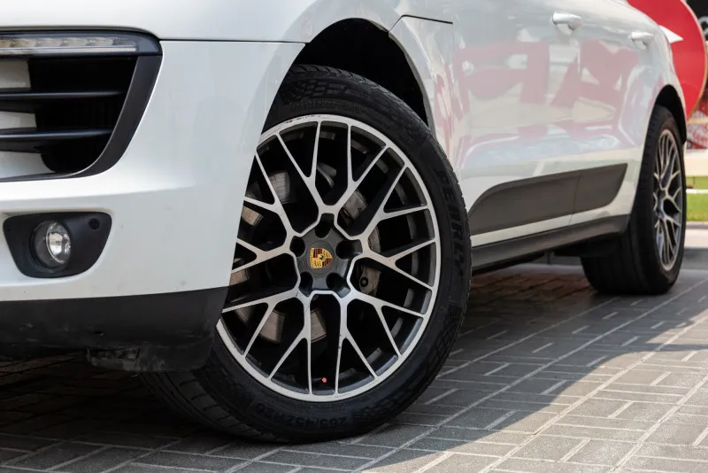 2015 Porsche Macan in Dubai