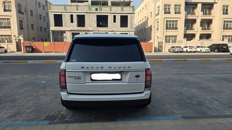 2016 لاند روفر رينج روفر in Dubai