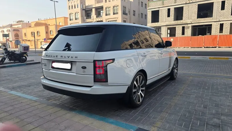 2016 لاند روفر رينج روفر in Dubai