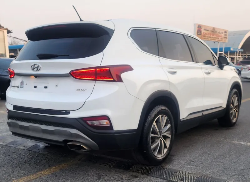 2019 Hyundai Santa Fe in Dubai