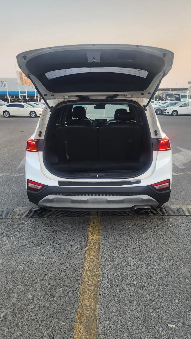 2019 Hyundai Santa Fe in Dubai