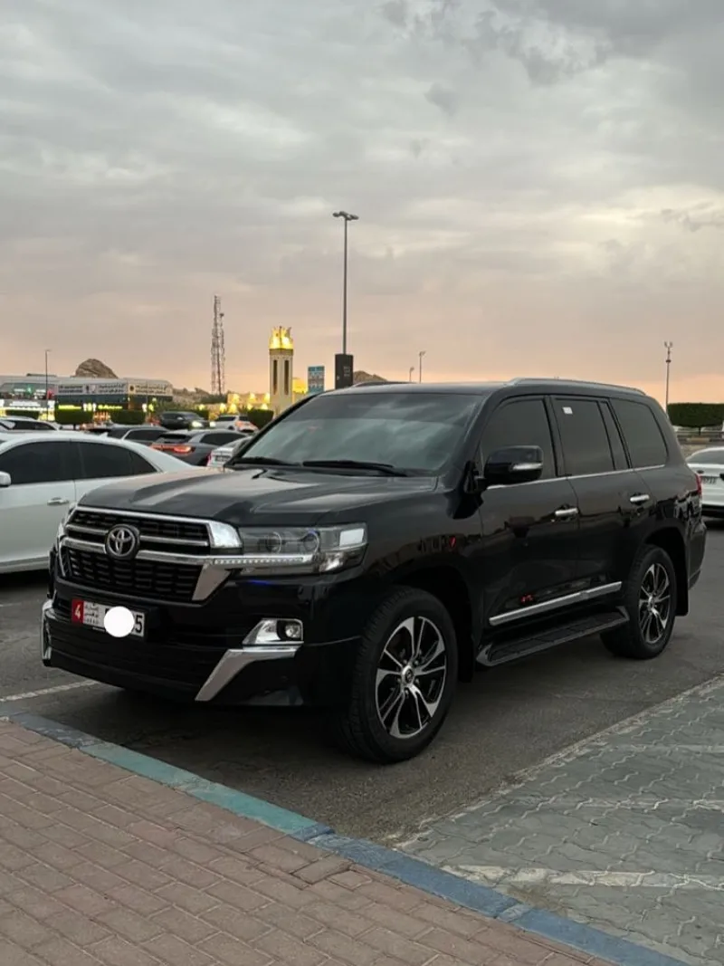 2021 Toyota Land Cruiser in Dubai