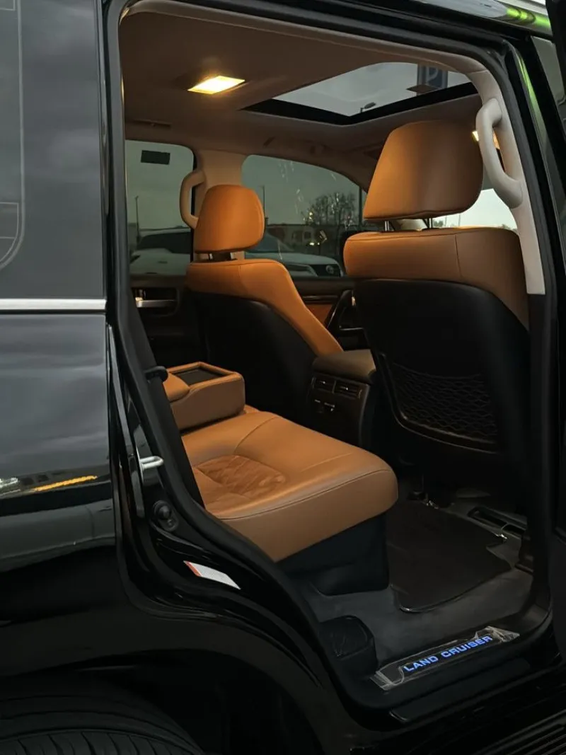 2021 Toyota Land Cruiser in Dubai