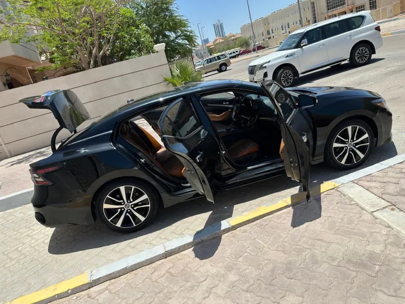 2021 نيسان ماكسيما in Dubai