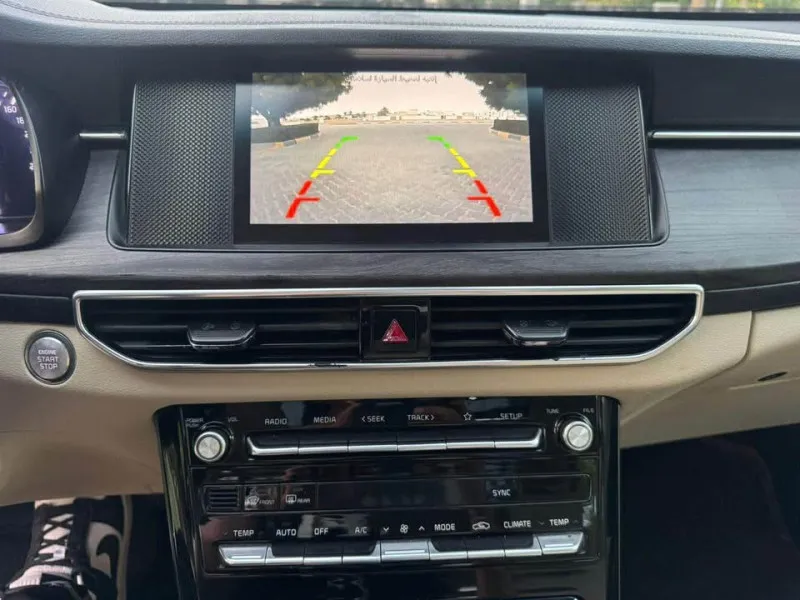 2021 Kia Cadenza in Dubai