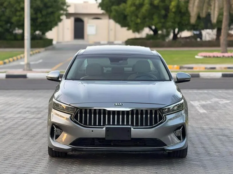 2021 Kia Cadenza in Dubai