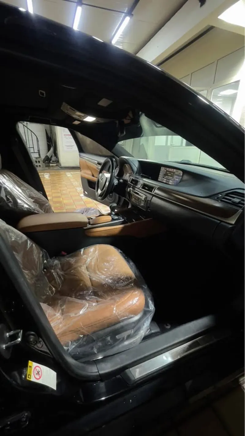2013 Lexus GS in Dubai