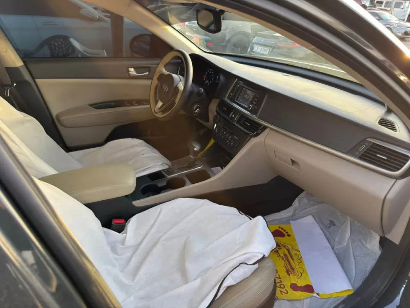 2016 Kia Optima in Dubai