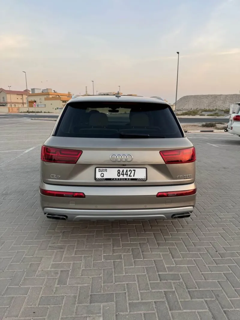 2016 Audi Q7 in Dubai