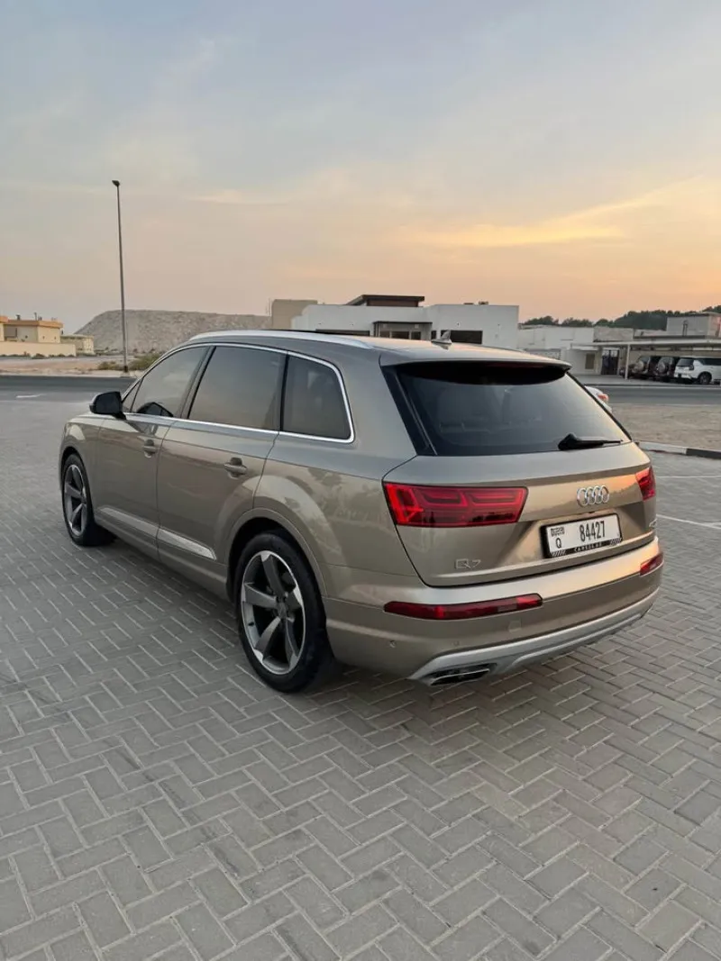 2016 Audi Q7 in Dubai
