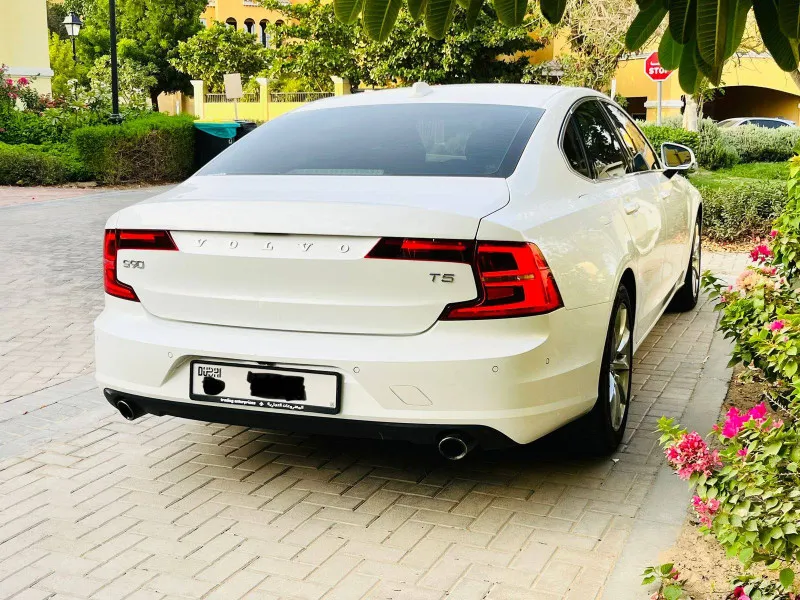 2017 Volvo S90 in Dubai