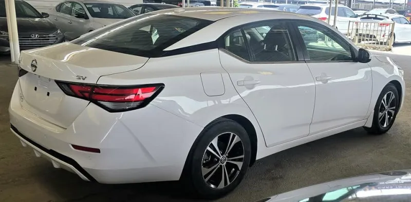 2022 Nissan Sentra in Dubai