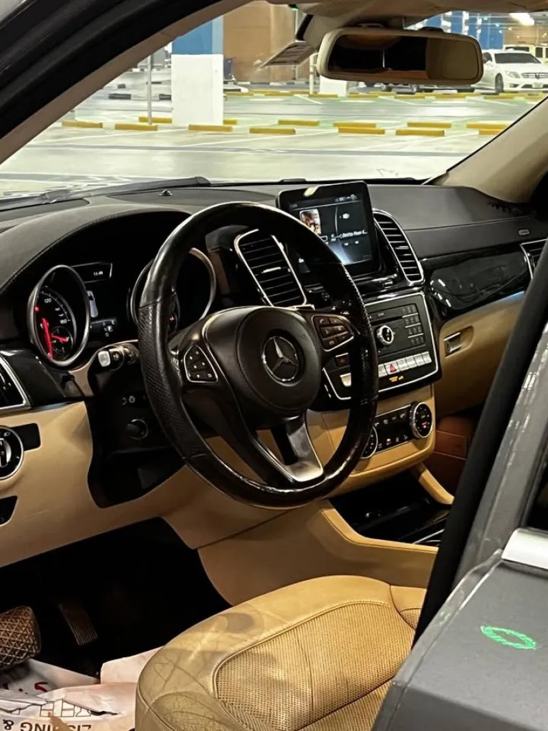 2017 مرسيدس-بنز GLS - جي ال اس in Dubai