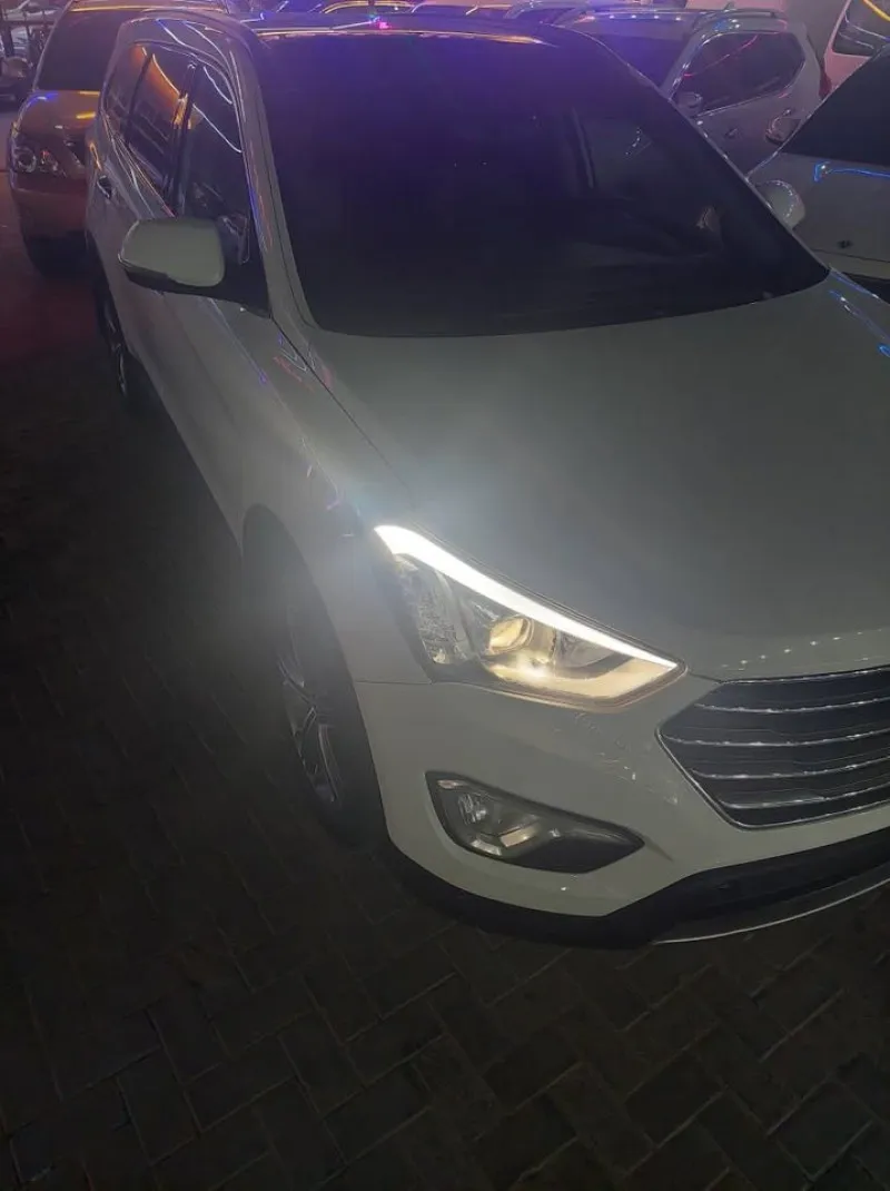 2016 Hyundai Santa Fe in Dubai