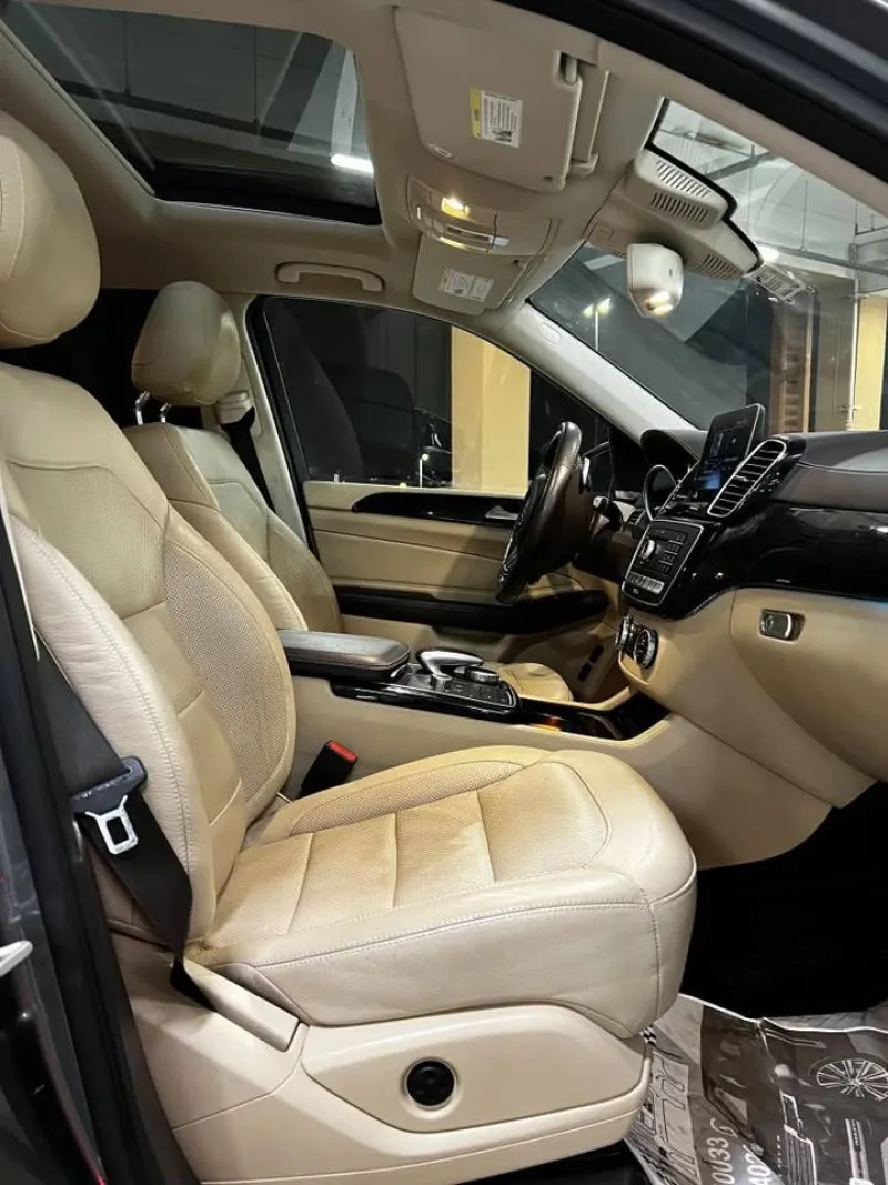 2017 مرسيدس-بنز GLS - جي ال اس in Dubai