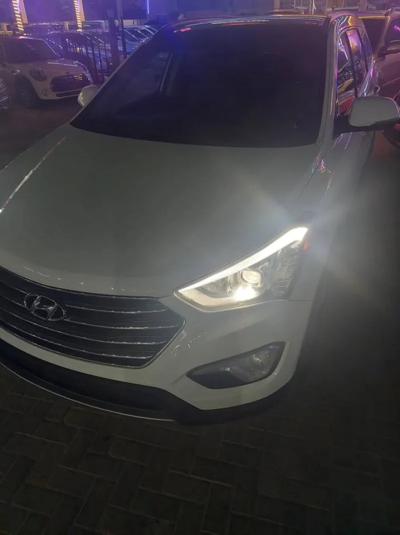 2016 Hyundai Santa Fe in Dubai