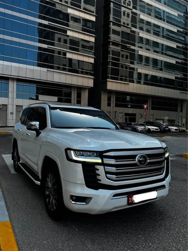 2022 تويوتا لاند كروزر in Dubai