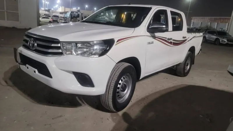 2018 تويوتا هايلوكس in Dubai