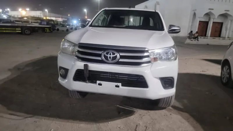 2018 تويوتا هايلوكس in Dubai