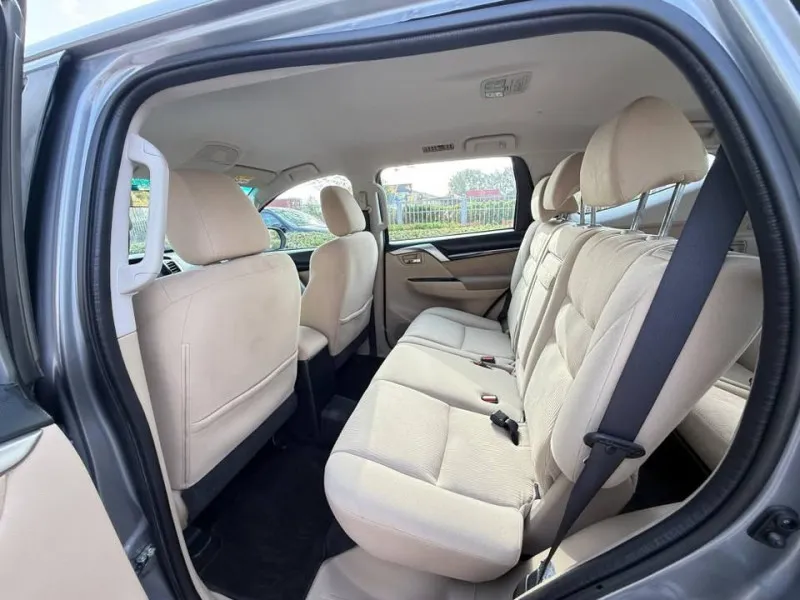 2017 Mitsubishi Montero in Dubai