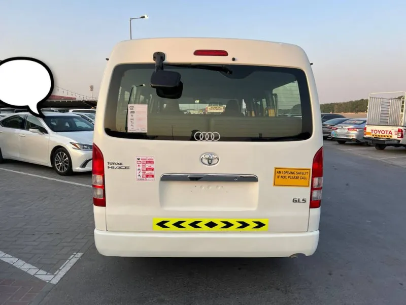2015 Toyota Hiace in Dubai