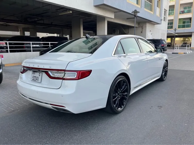 2020 Lincoln Continential in Dubai