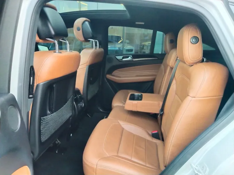 2017 Mercedes-Benz GLE in Dubai