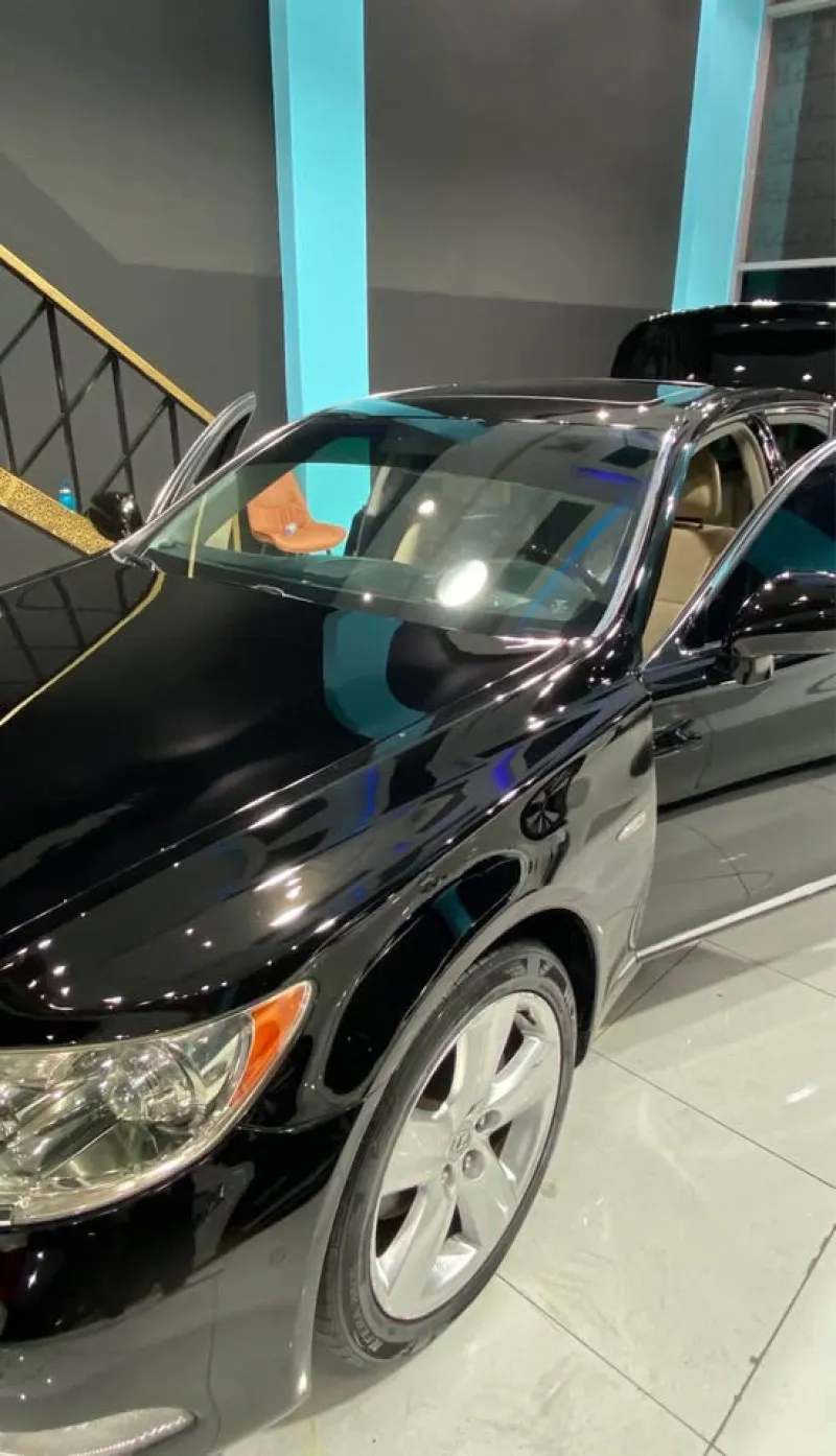 2009 Lexus LS in Dubai