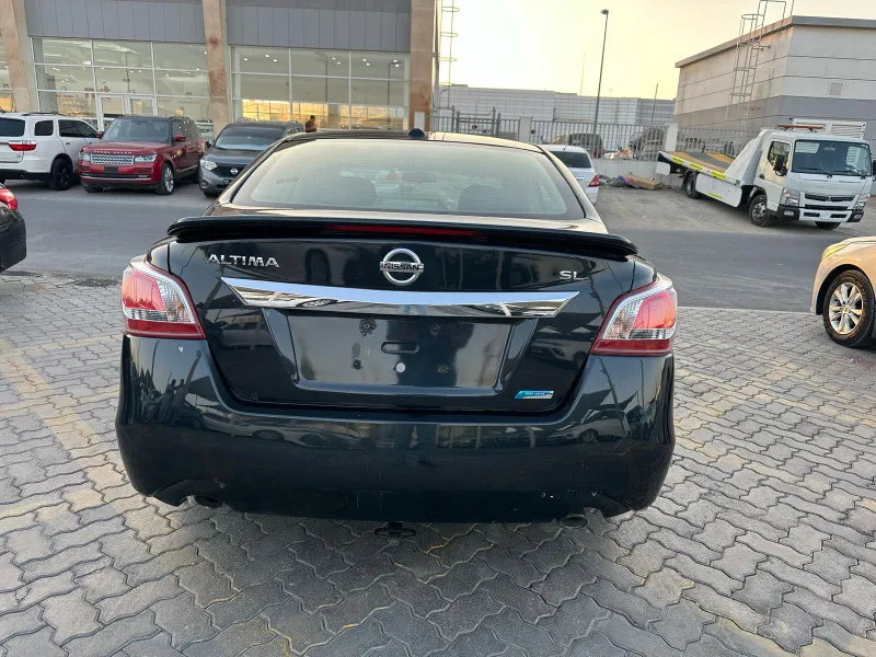 2013 Nissan Altima in Dubai
