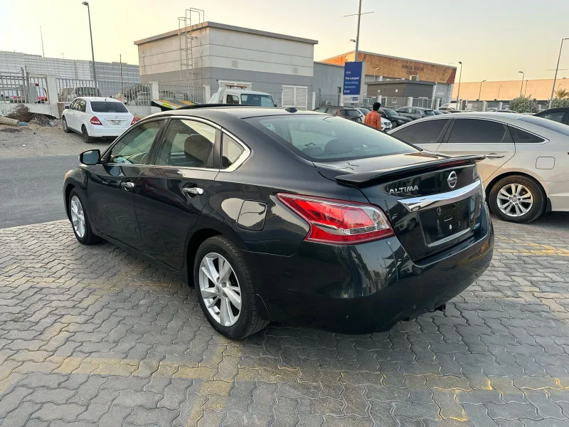 2013 Nissan Altima in Dubai