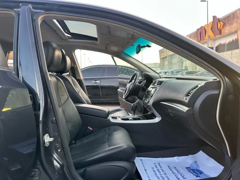 2013 Nissan Altima in Dubai