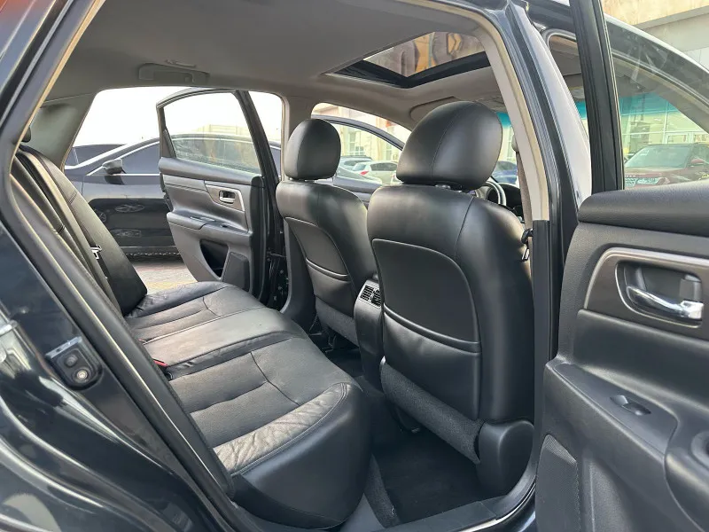 2013 Nissan Altima in Dubai