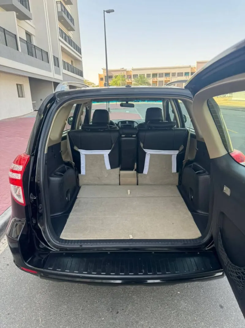 2011 Toyota Rav4 in Dubai
