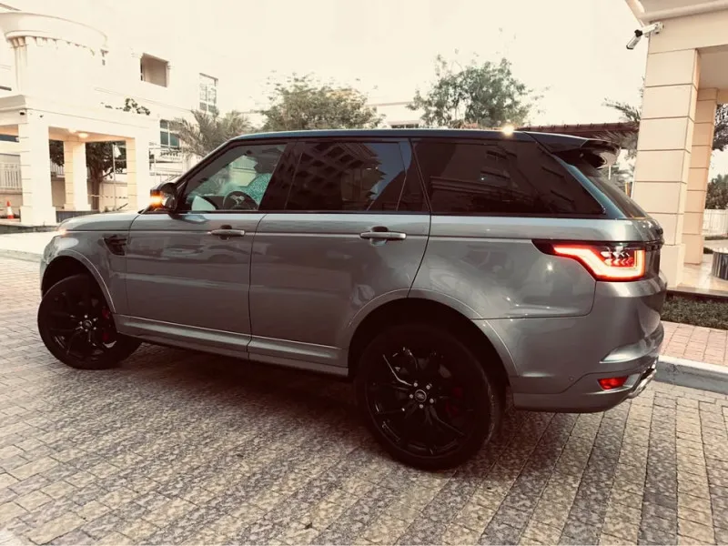 2022 Land Rover Range Rover Sport in Dubai
