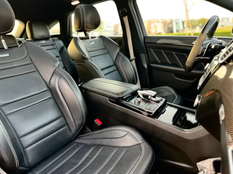 2019 Mercedes-Benz GLE in Dubai