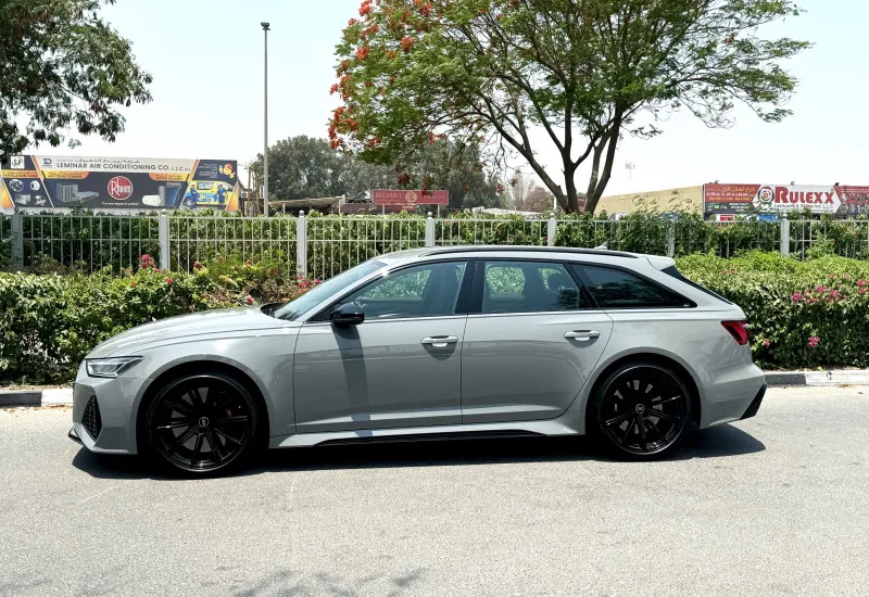 2025 Audi RS6 in Dubai