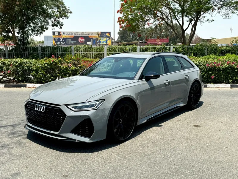 2025 Audi RS6 in Dubai