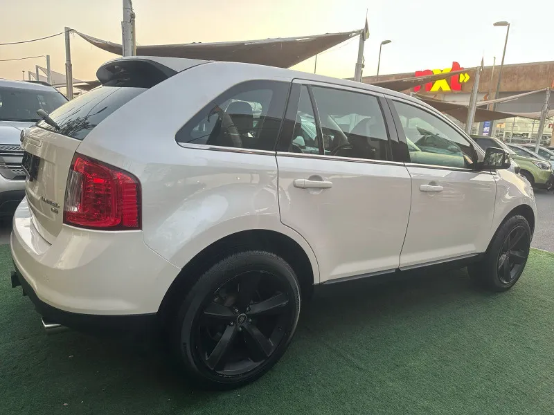 2014 فورد ايدج in Dubai